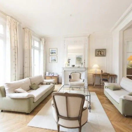 Veeve - Elegance Near Batignolles Apartment Paris