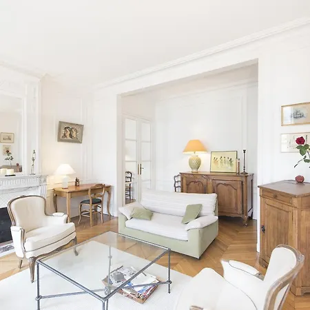 Veeve - Elegance Near Batignolles Paris
